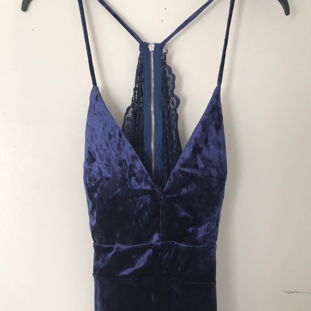 Navy velvet short dress lace back - Picture 1 of 3